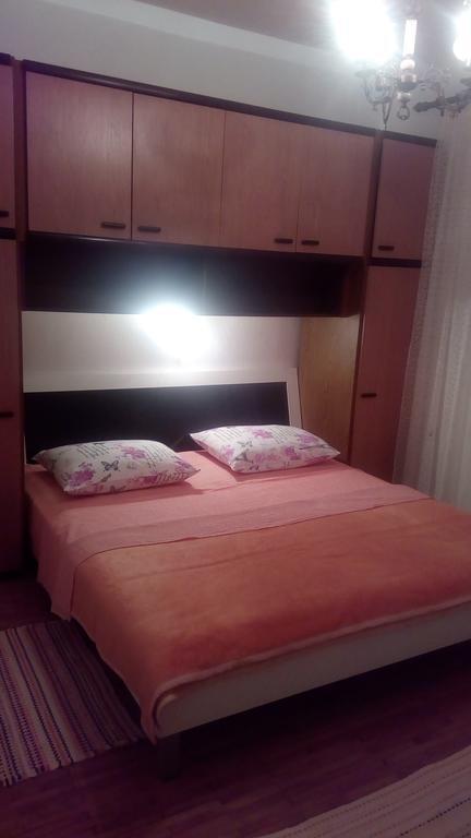 Guesthouse Filepi Senj  Esterno foto