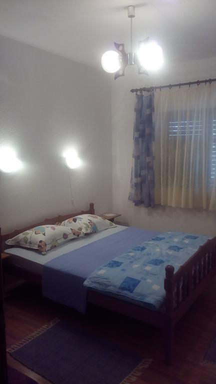 Guesthouse Filepi Senj  Esterno foto