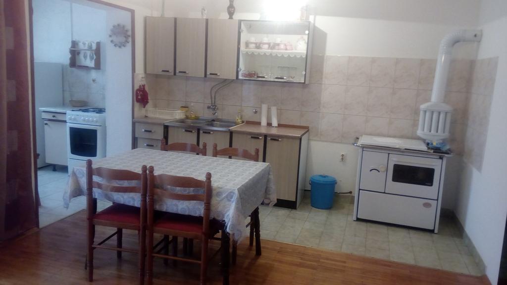 Guesthouse Filepi Senj  Esterno foto